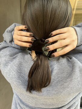 アマーク(a mark) 【住野 桃香】こっくりオリーブベージュ