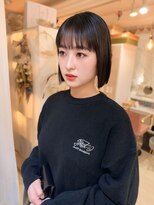 アミュー(amiu) パツッとタイトボブ