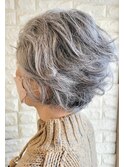 グレイショート×クリープパーマ×ヘアマニキュア