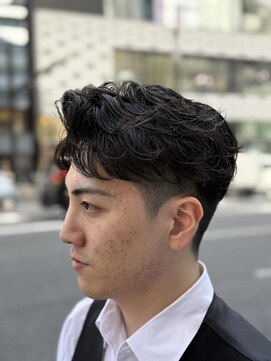 ヘアモード キクチ 銀座店 フェザーパーマ