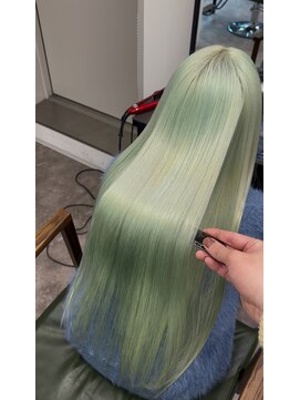 モニカ 原宿店(MONIQA) ミントカラー