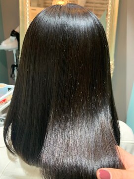 ロアゾブルーミュージアム(L'oiseau Bleu museum) 髪質改善ミディアム