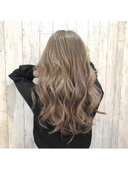 イーストバイエルゴ 川崎東口(EAST by ergo)の写真/≪川崎駅徒歩5分≫高技術をお手頃価格でご提供［カット+N.ルフレカラー+TR¥7500］今話題の人気商材取扱い◇