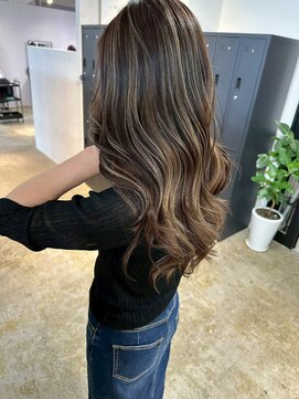 メリー オオサカ(Merly Osaka) バレイヤージュ