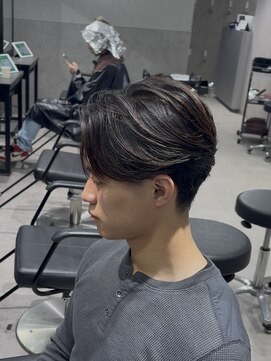 テクト バイアッシュ 吉祥寺店(Tect by Ash) ニュアンスパーマセンターパート毛流れパーマテーパーフェード