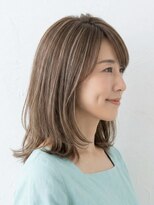 と和 巣鴨&nbsp;都会的ロブ×白髪ぼかしハイライトで叶える大人世代の多幸感艶髪
