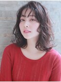 韓国風大人可愛いランダムパーマ