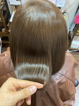 ヘアケアサロン シェーン(hair care salon Schon) イルミナカラーとやばやばトリートメントでツヤツヤ【152】
