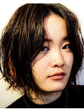 クラク 笹塚店(KURAKU) ワンポイントビビットカラー