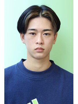 にもう 女将が提案するセンターパート韓国マッシュフェイスフレーミング