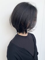 ステアケース 武蔵小杉店(stair:case) 大人かわいい黒髪外ハネショートウルフセンターパート