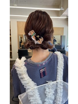 メク(meku) ツインおだんごアレンジ＊