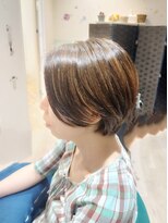 クラゲ(海月)&nbsp;大人のハイライトハンサムショート