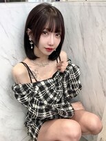 クム(kumu)&nbsp;【kumu】姫カットレイヤー×黒髪パッツンボブ.