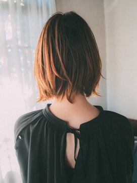 アンディアーモ カリーノ(andiamo carino) こなれショート