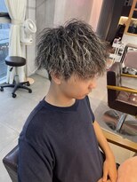 ザコーストバイネオリーブ 辻堂店(The coast by neolive)&nbsp;ホワイトメッシュツイストパーマメンズパーマ