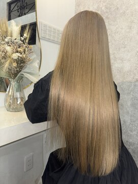 ラビス(Lovis) ホワイトグレージュ/ミニウルフ/チェリーブラウン