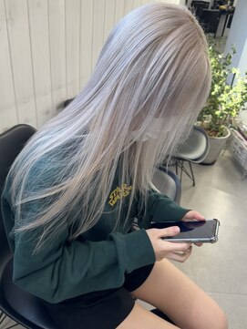 キラ 渋谷(KILLA) _ホワイトブロンド