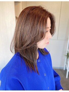 アーチテクトヘア(Architect hair by Eger) メテオカラー グレー×レイヤー