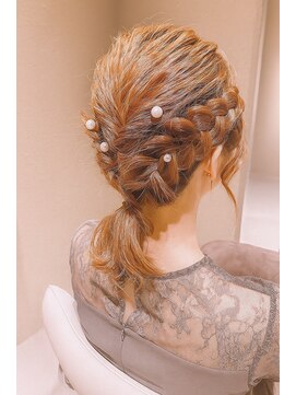 ホーリーグレイル(Holy grail) ヘアセット