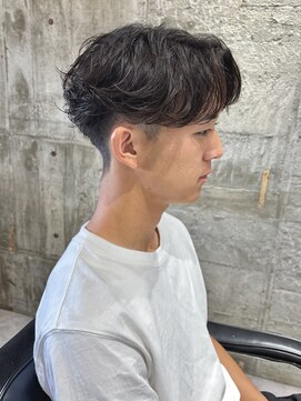 ニアウ 太田店(Niau) フェザーショートフェザーパーマニュアンスパーマセンターパート