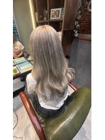 リック(Ric by KENJE)&nbsp;エンドカラーで飽きないハイトーン