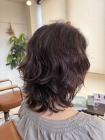 オーラ(Aura'tfo)&nbsp;ふんわり動くふんわり動く♪大人のくびれレイヤーミディ