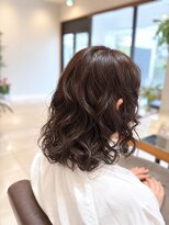 ナップヘアー(nap hair)&nbsp;柔らかウェーブのミディアムパーマ