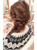 三つ編み、ルーズまとめ「プリンセス風」