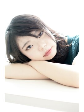 ノイン(noine) [noine : saito]　×柔らかフェミニンロブ２