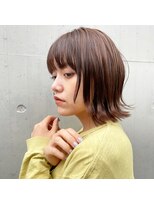 ラナ 渋谷(Lana)&nbsp;【Chill】大人かわいいホワイトアッシュクールエアリーミディ