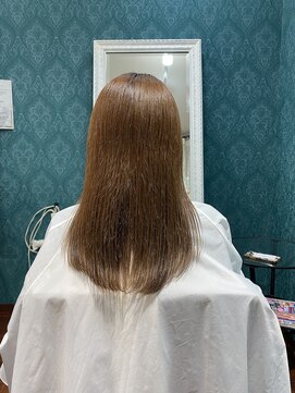 美髪 ヘアサロン(Hair salon) ブラウンカラー