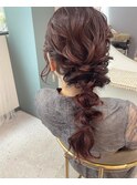 大人気!可愛いヘアでパーティーに♪ふわふわ編みおろし★