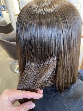 アズグロウ エクラ(AS GROW 'eclat) つやっつや髪質改善ストレート【熊本市東区/帯山/長嶺】