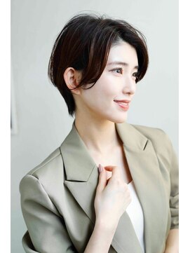 アムネシア 三軒茶屋(AMNESIA) センターパート/ニュアンスパーマ/ショートウルフ