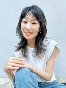 ヒトワ(hitowa) レイヤーセミディ/ウルフ/顔まわりレイヤー/アースカラー/日吉