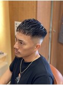 クロップスタイル フェードカット バーバースタイルメンズカット