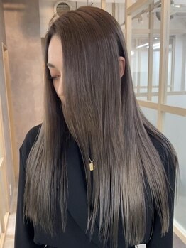 ロア(LoA)の写真/圧倒的提案力で、なりたいスタイルへと導きます♪周りとひと味違うカラーデザインが手に入る☆