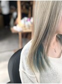 ハイトーン×ペールブルー