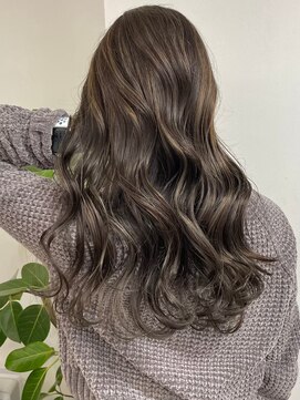 リムレスバイサンク 万代 新潟駅(LIMLESS by cinq) ミルクティーベージュダブルカラーケアブリーチインナーカラー