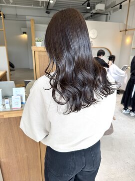 リコ(RICO) 透け感のあるオリーブグレージュ