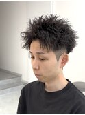 スパイキーパーマ
