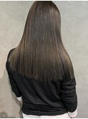 大人も肌映えするアッシュ