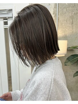 ノード(NODE) 栄ハイライト透明感耳掛けボブ