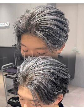 ステラ(STELLA) メンズ/バレイヤージュ/センターパート/ブリーチ＆ダブルカラー