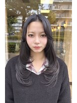 モアムー(Moremuu)&nbsp;[かの]ダークグレージュ