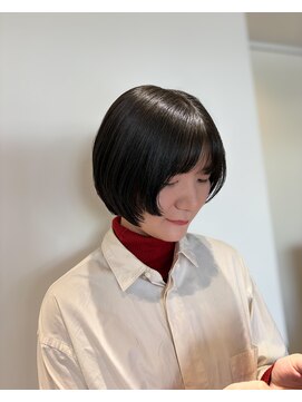 スリー(three.) ロングからバッサリショートボブに！