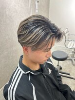 イト(itO.)&nbsp;バレイヤージュ　メンズ　センターパート
