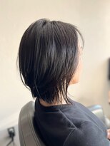 オト(oto)&nbsp;黒髪ミディアム立体感レイヤーボブ小顔似合わせカット髪質改善