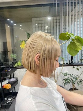 エミュー(Emu) 耳掛けミニボブ☆